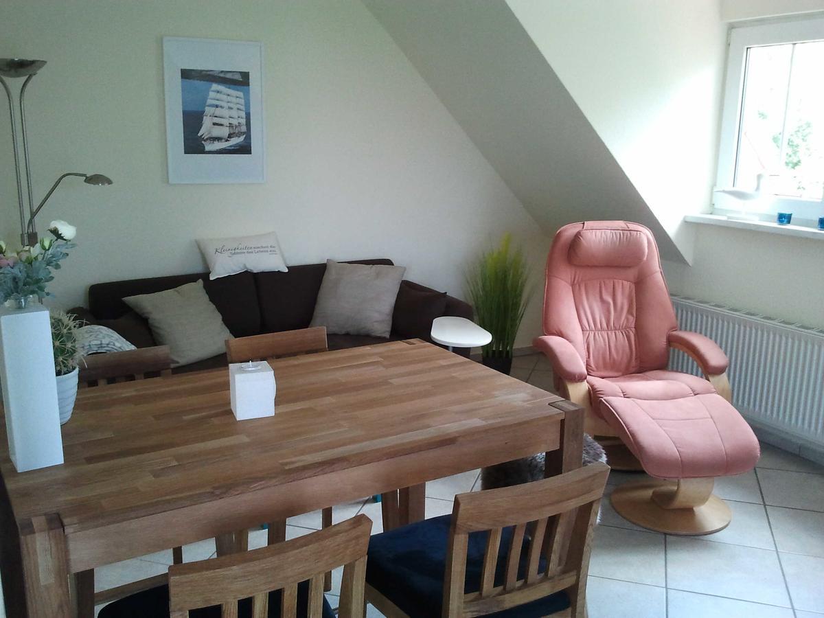 Appartmenthaus Am Bodden Вик Экстерьер фото